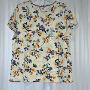 NWT Floral Print Short Sleeve Crew Neck Classic Tee